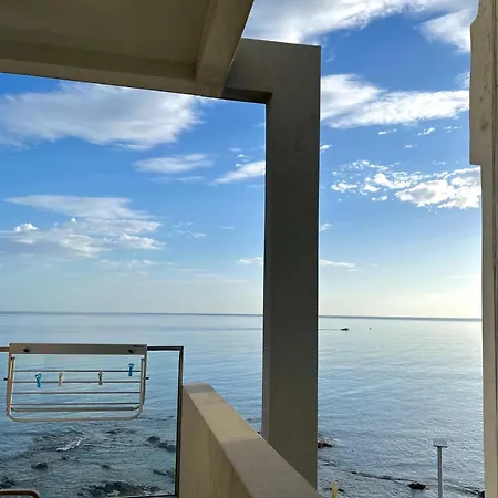 Maritime Apartment